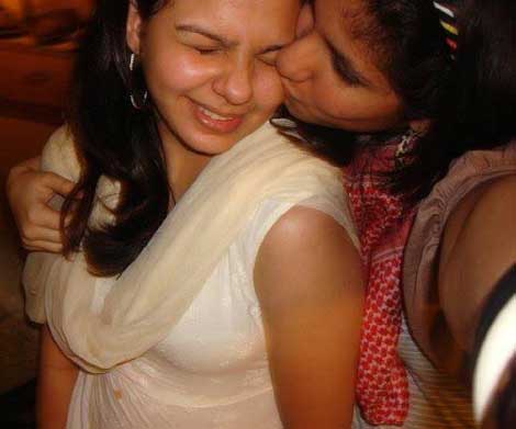 Desi Lesbian Story 21